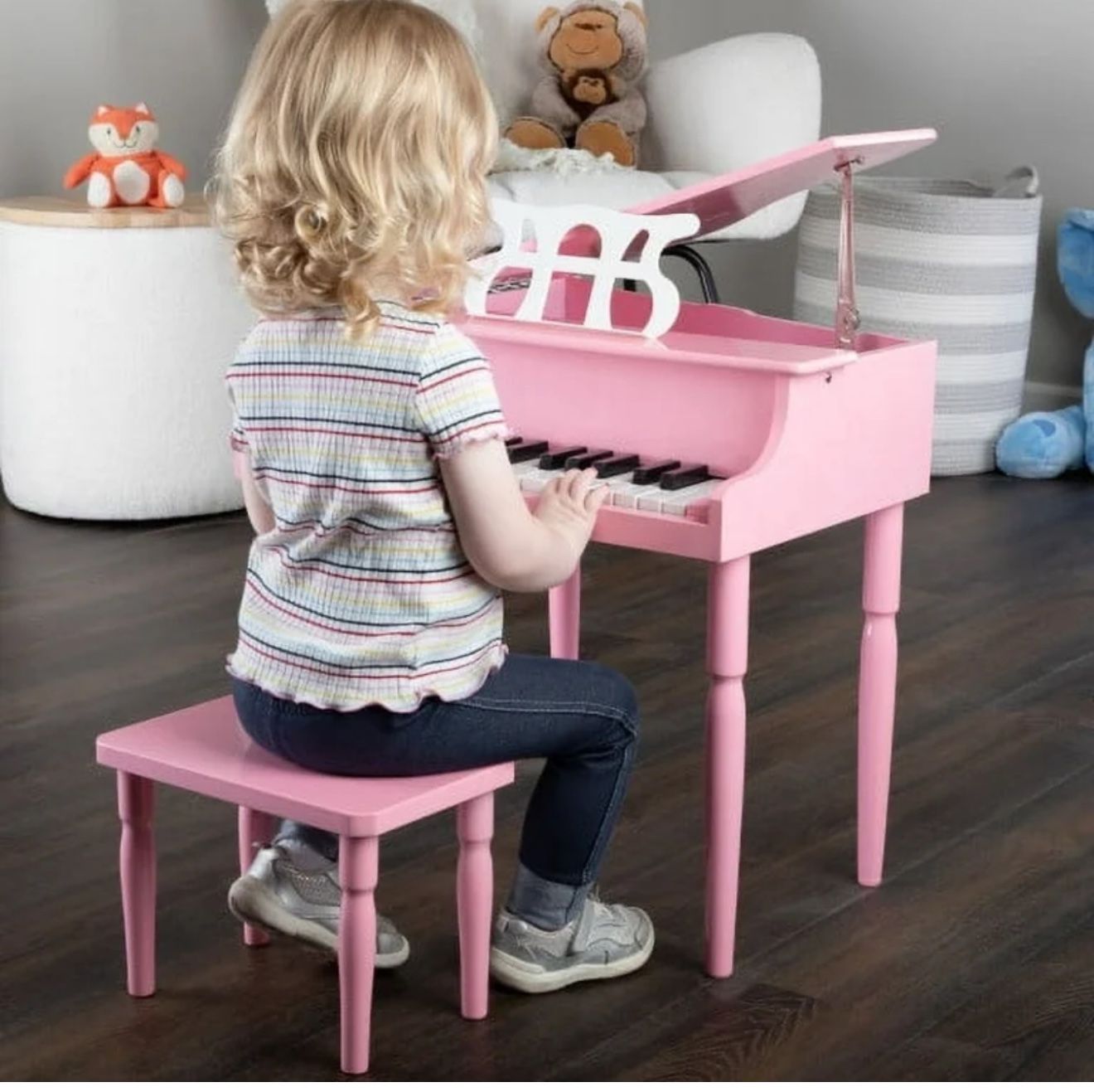 Kids Play Piano