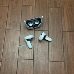 Oculus Quest 2 (For Parts)