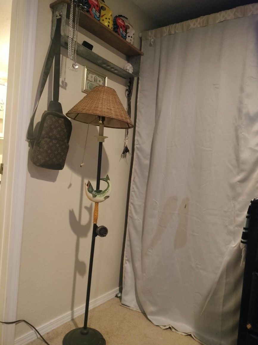 Rare Warren Kimble 60" Fish Lamp