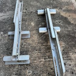 LADDER PLANK SCAFFOLDING 