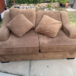 Love Seat Couch 