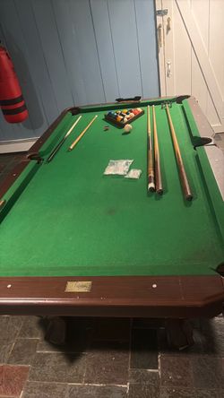 Pool table