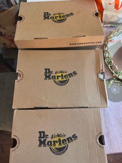 Dr.Martens AurWair 3 pairs ( Black, Black Noir, Pascal Ivory )