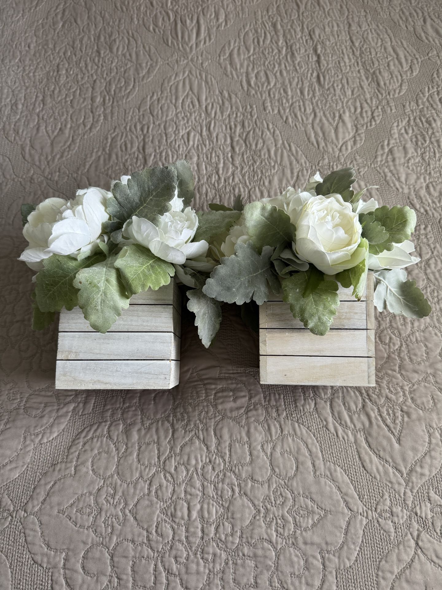 Fake flower basket