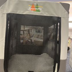 Connie  Camper Sport-able. For Dogs 4-25lbs. 24”Wx. 20.5”hx 17.5d 