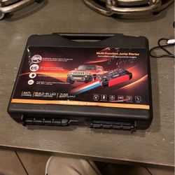 Brand new car jumper. Do you connect to a camera phone?