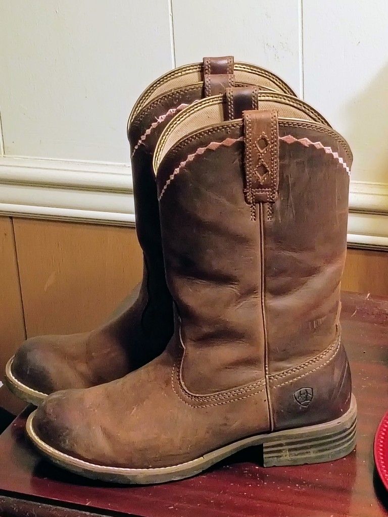 Ariat Cowgirl Boots 