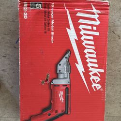 Milwaukee Metal Sheer