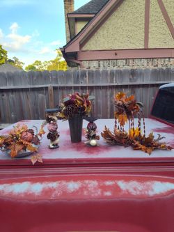 Beautiful brand new Fall Harvest Decoration Set