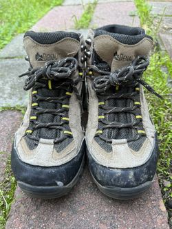 Denali Boys Hiking Boots Size 6