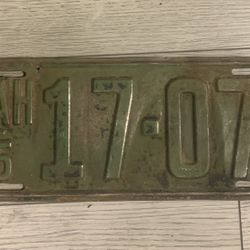 Vintage Utah License Plate 