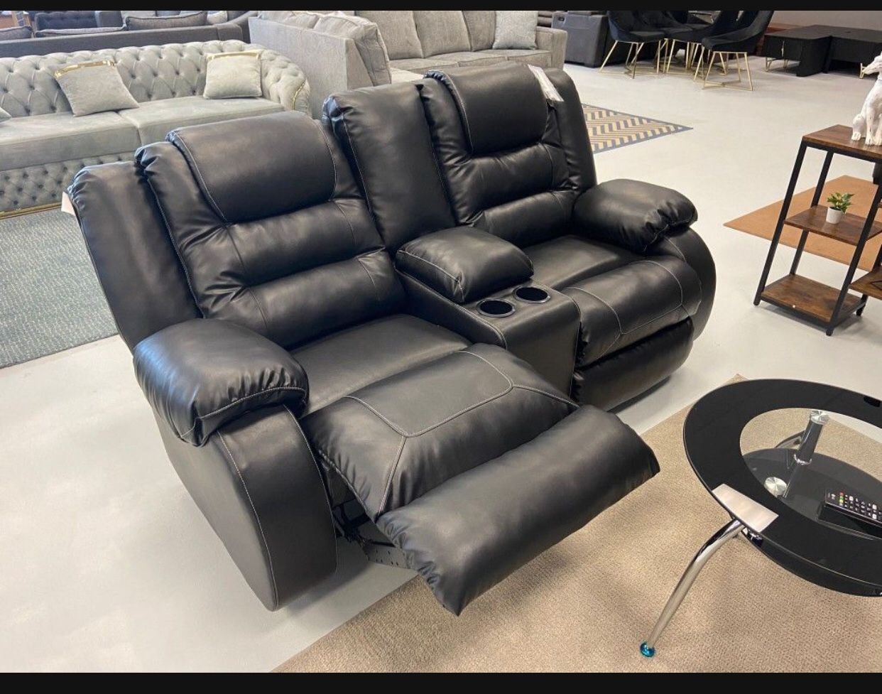 Reclining Loveseat With Console Vacherie Black 🤩 Color Options👍 Brand New 💥