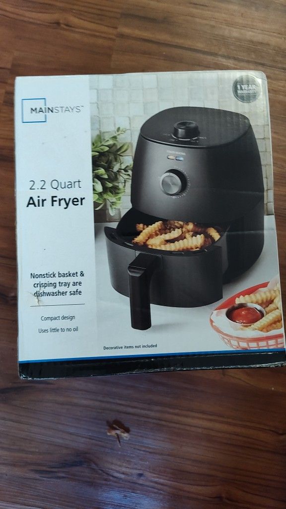 2.2 Quart Air Fryer New
