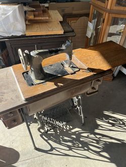 signer sewing g2678480