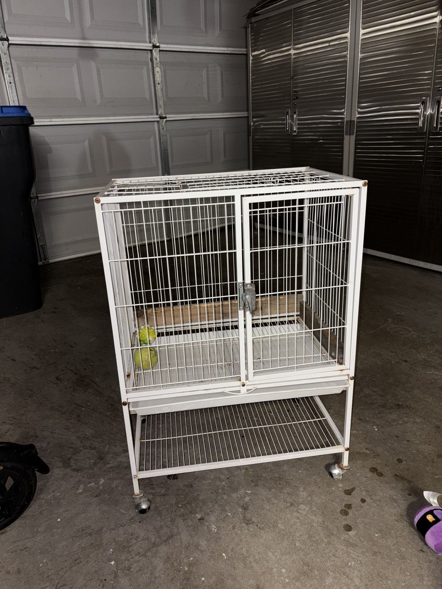 small /medium cage