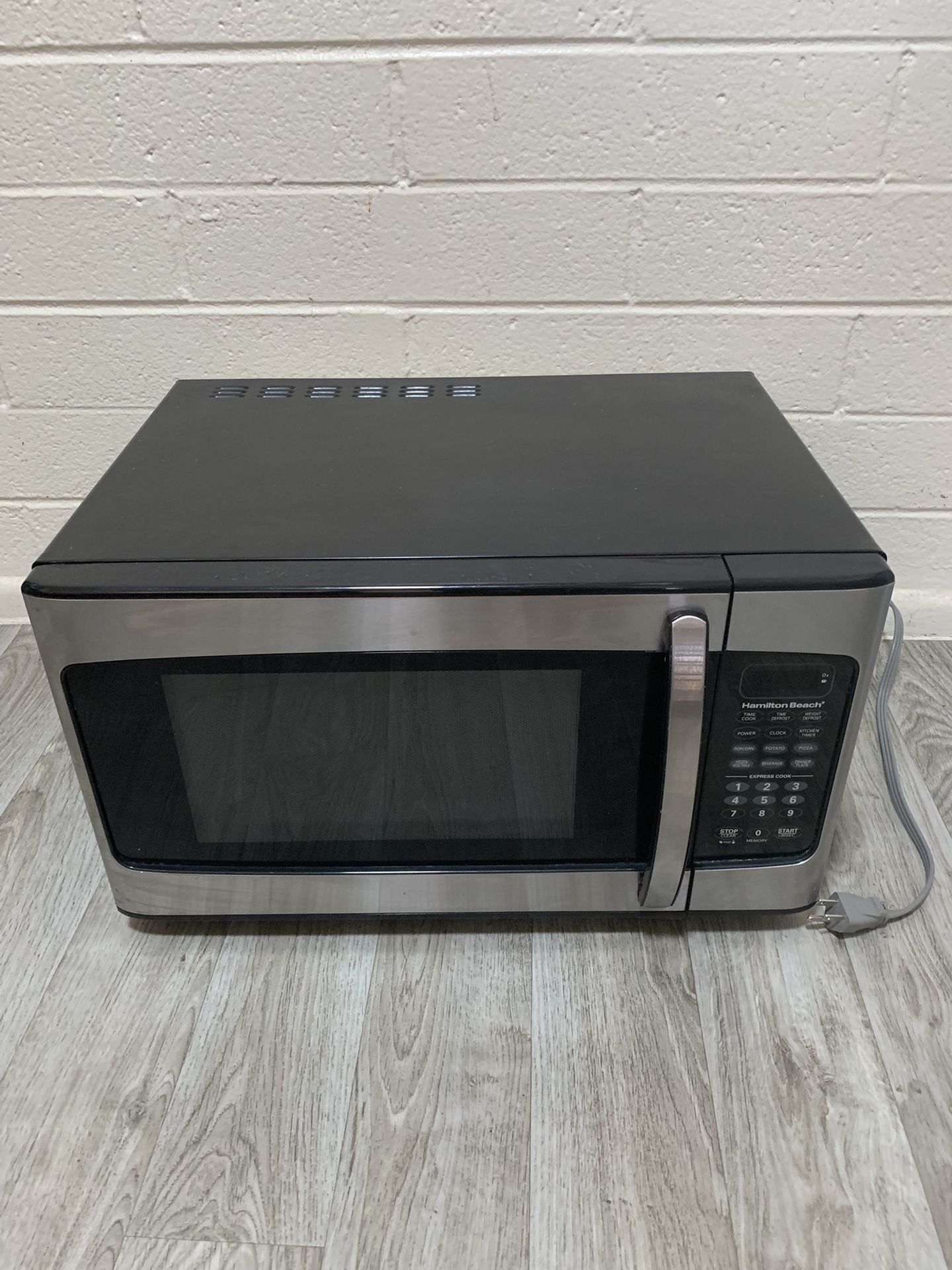 1000W