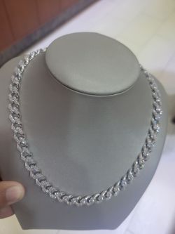 SILVER 9.25 65 GRAMS AND LAB DIAMOND