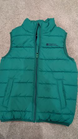 Mountain Warehouse youth puffer vest size 5to6 yr old vest (xs)