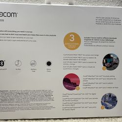 Wacom Intuos Wireless Graphics Drawing Tablet for Mac, PC, Chromebook & Android (small) with Software Included - 