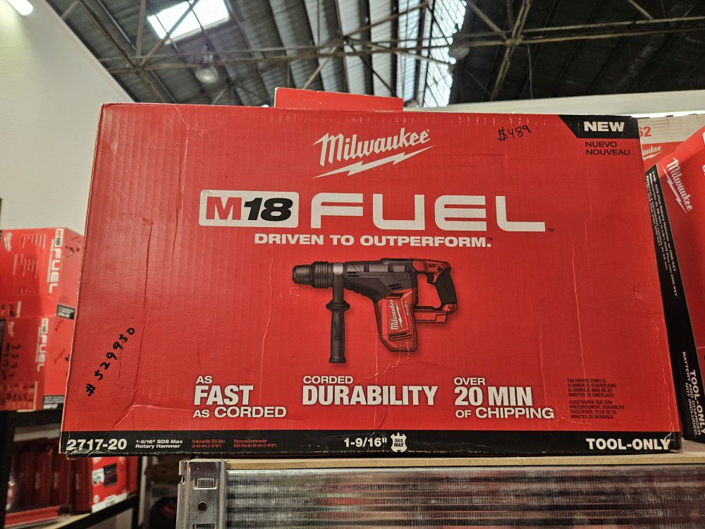 Milwaukee M18 Fuel 1-9/16" Sds Max Rotary Hammer 