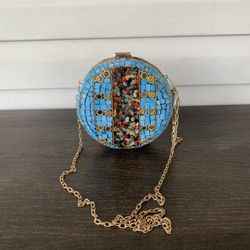 Lulu Gipsy circle crossbody purse