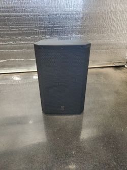 2x Electro Voice ZLX-15BT Powered Speakers with Bluetooth