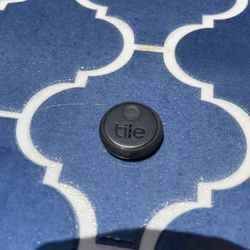 tile sticker bluetooth tracker