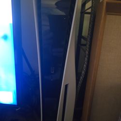 PS5 charger for controllers disc verison.