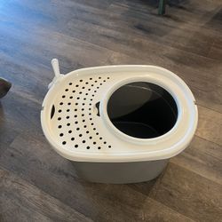 Top Entrance Litter Box