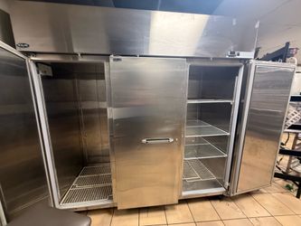 True three door Freezer