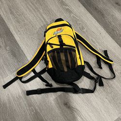 Vintage Gatorade Yellow Hydration Backpack 70oz