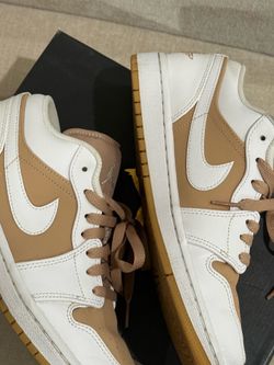 Nike Air Jordon 1 Low “hemp white”