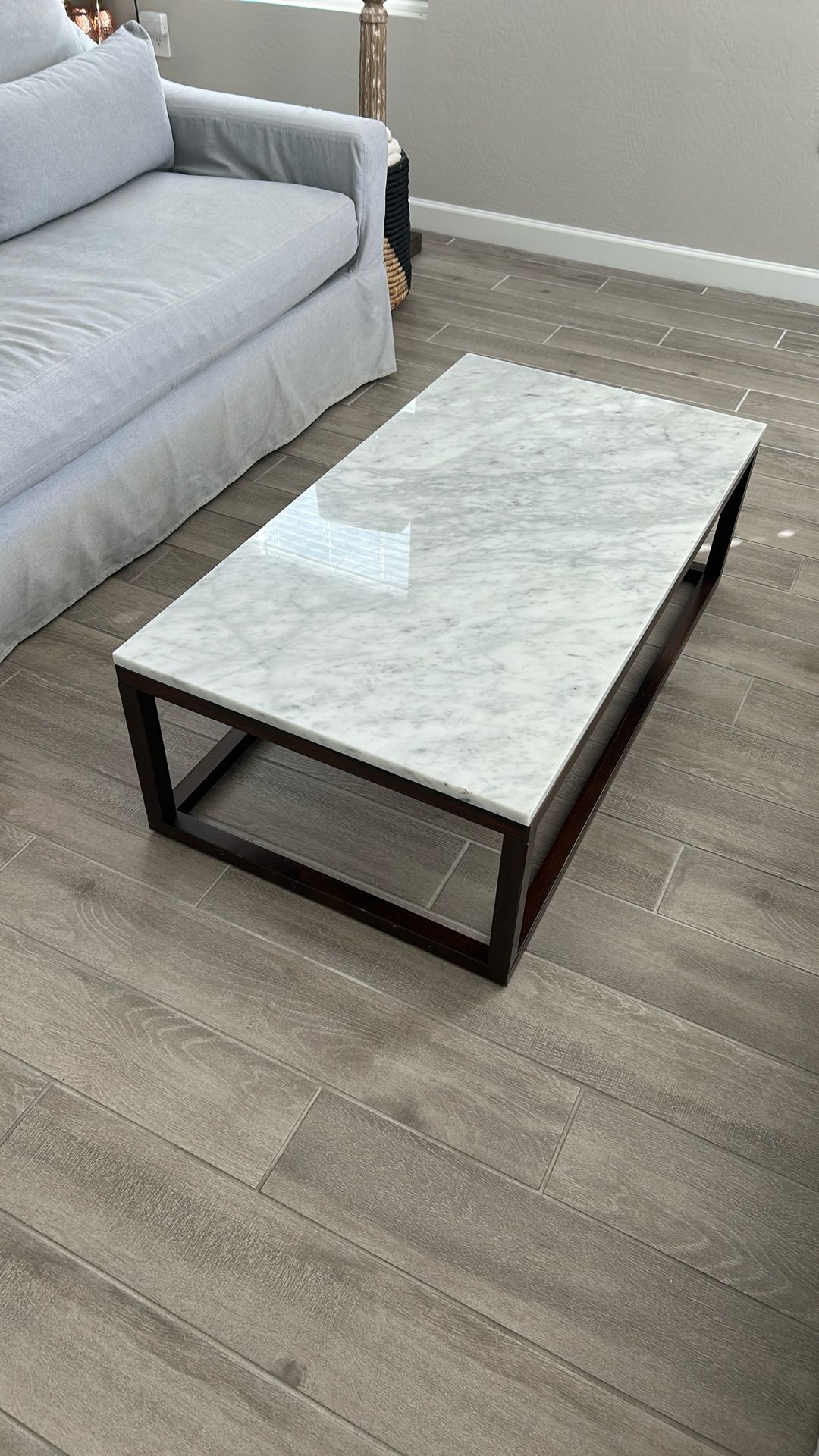 marble coffee table