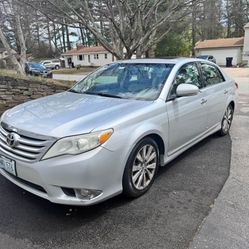 2011 Toyota Avalon 