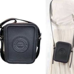 Marc Jacobs Authentic Calfskin Signet Stitched Black Crossbody Bag