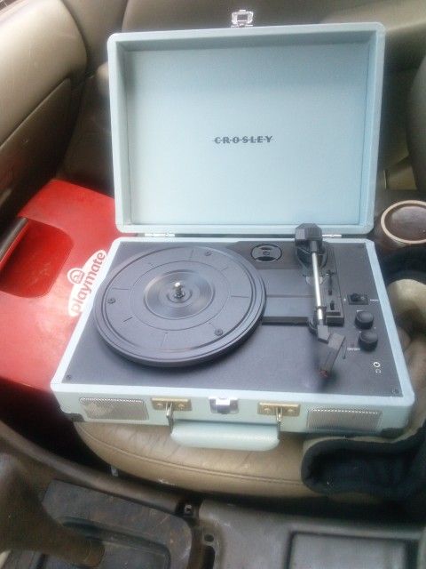 Record Player Crosley