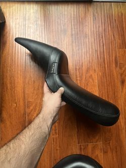 Sportster Le Pera Seat