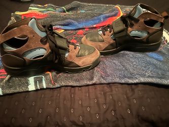 Nike Air Trainer Huarache Brown Sneakers