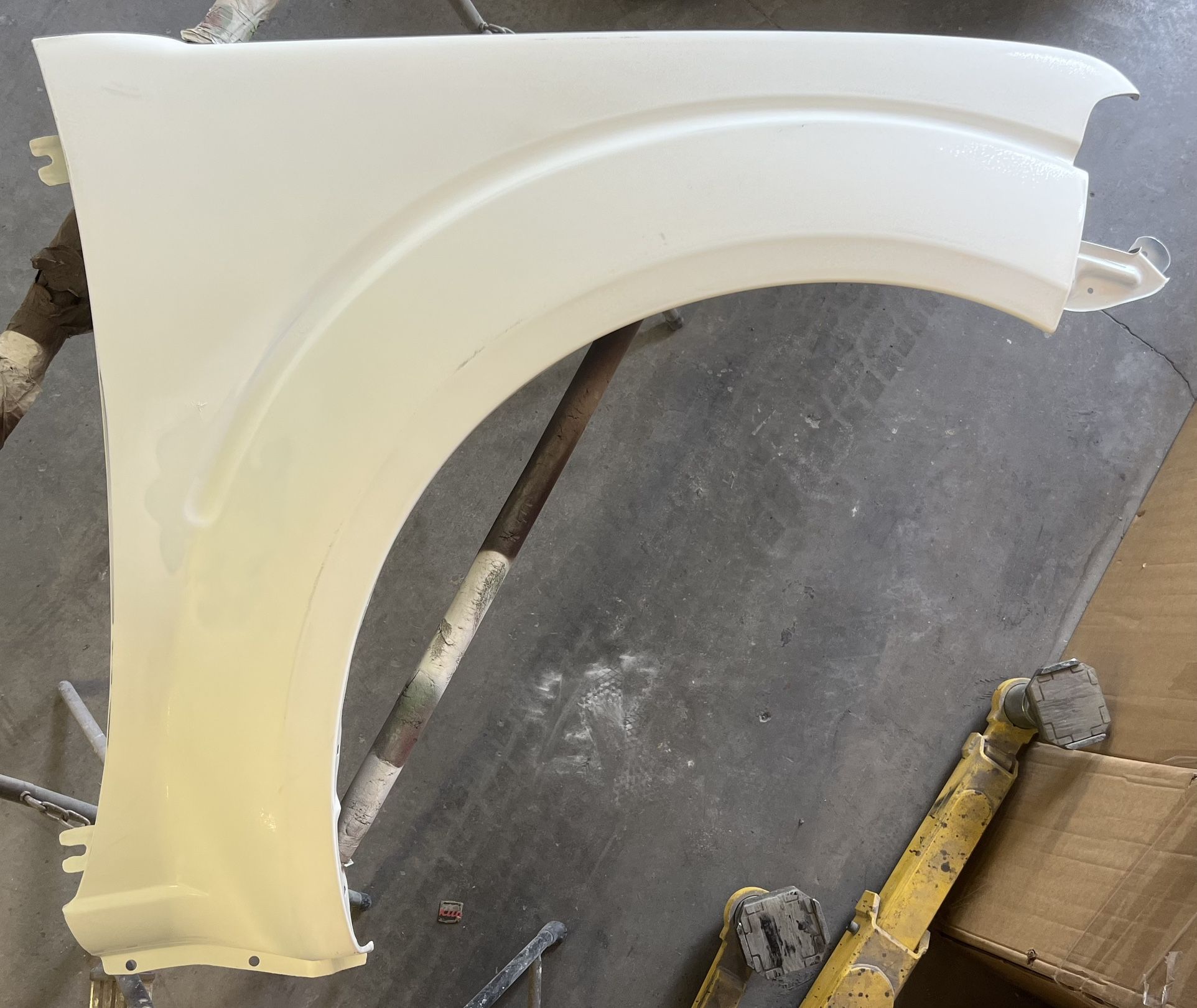 2021 NISSAN FRONTIER SV 4x4 PASSENGER FENDER