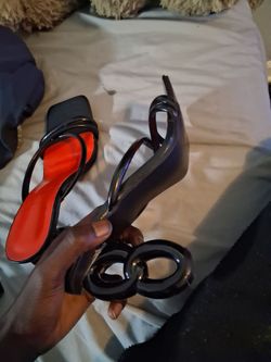 High heels 👠