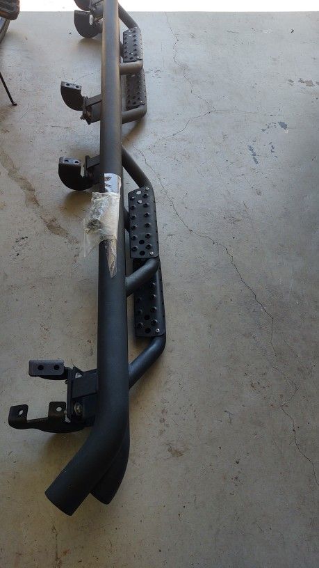 Step Bar For 4 Door Toyota Tacoma