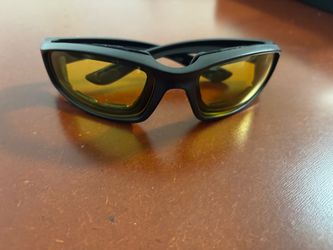 Sport Sunglasses with Yellow Lenses