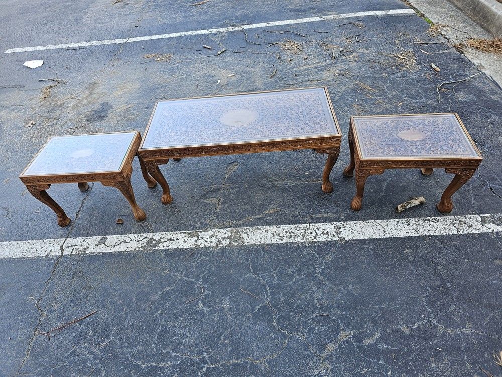 Antiques Tables