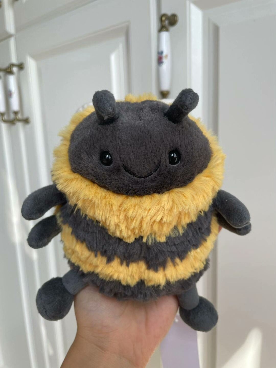 Jellycat Albee Bee NWT