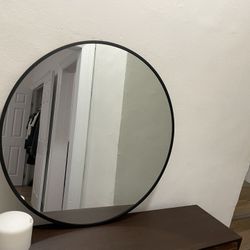 Circle Mirror 