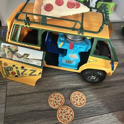 Teenage Mutant Ninja Turtle Pizza Shooting Van