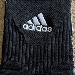 ADIDAS 5-Star Team Crew Recycled Content Size Medium White Black of 1 Pair