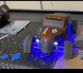 Mint Team Associated Trophy Rat 2WD Brushless RTR