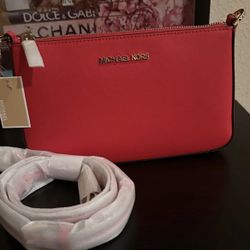 Michael Michael Kors . Cross body  bag brand new