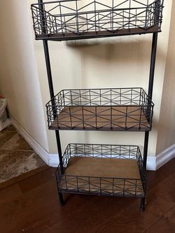 3-Tier Wire Basket Storage Stand